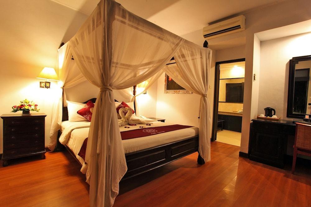 Puri Saron Hotel Seminyak Exterior foto