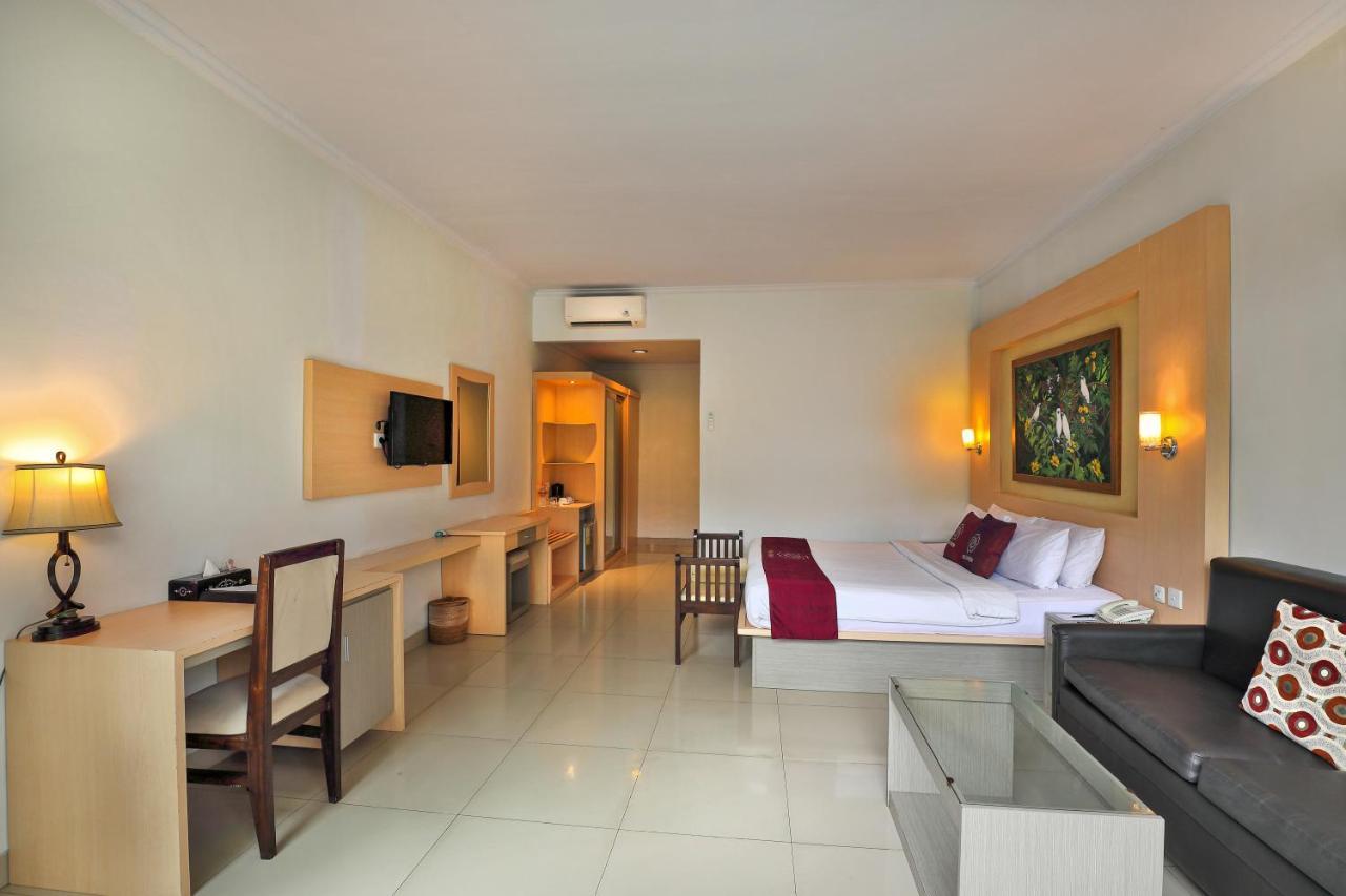 Puri Saron Hotel Seminyak Exterior foto